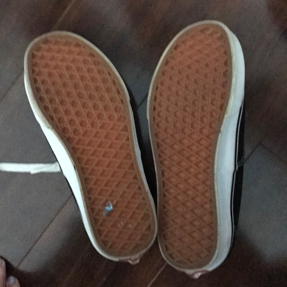 Vans - Picture 3 of 3